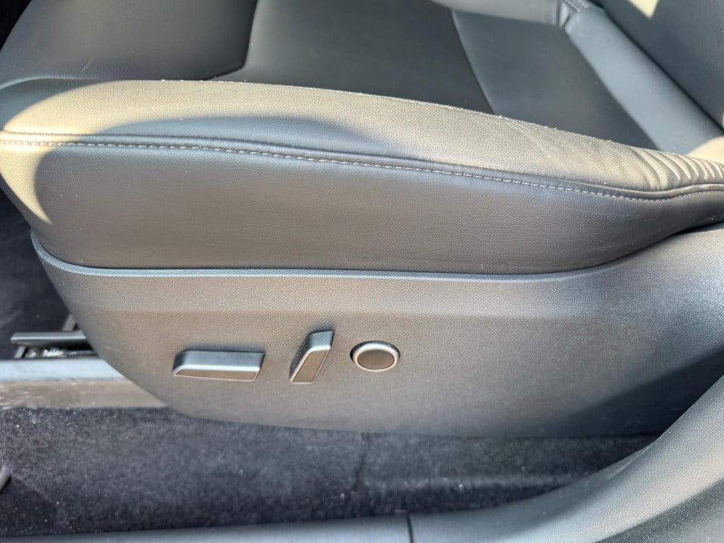 Tesla Model Y long range awd 75 kwh