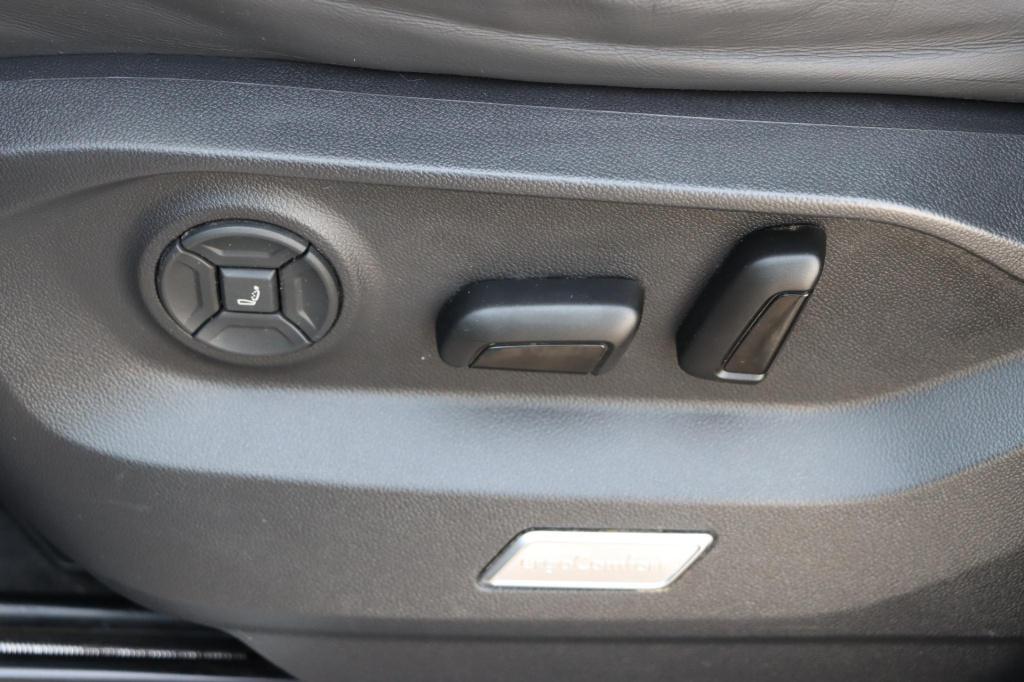 Volkswagen Touareg 3.0 tsi ehybrid 4motion atmosphere 380pk tiptronic