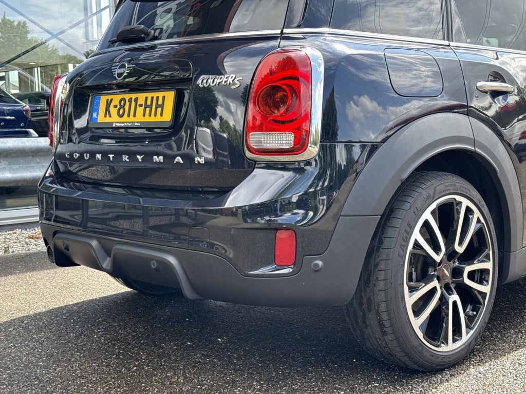 Mini Countryman mini 2.0 cooper s e all4 jcw | nl-auto | 1e eig | btw | pan