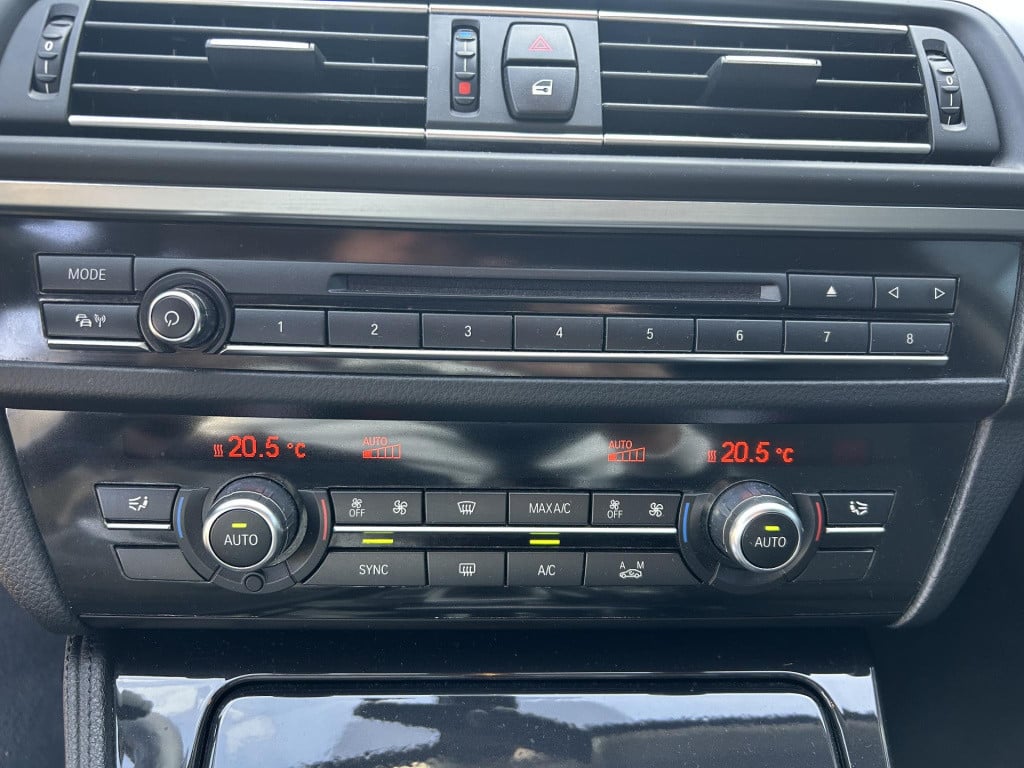 BMW 5 Serie 520i executive sportline|automaat|orgineel nl geleverd