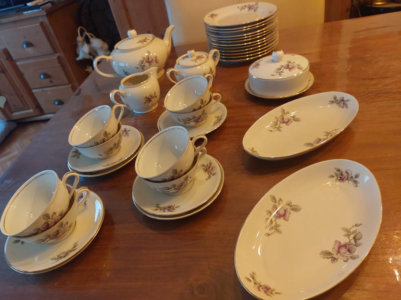 Porseleinen Bavaria Servies