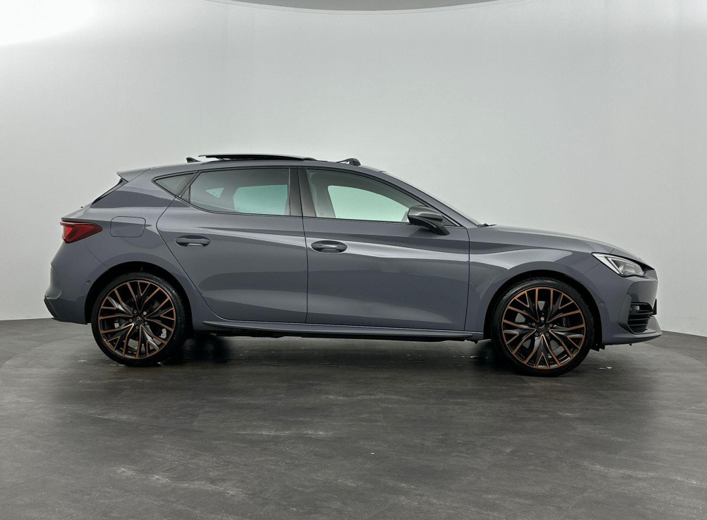Cupra Leon 1.4 e-hybrid vz copper edition pano sfeer acc camera