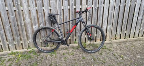 Mooie cube moutain bike 29 inch