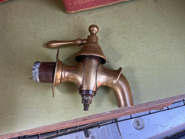 Messing buitenkraan Antiek