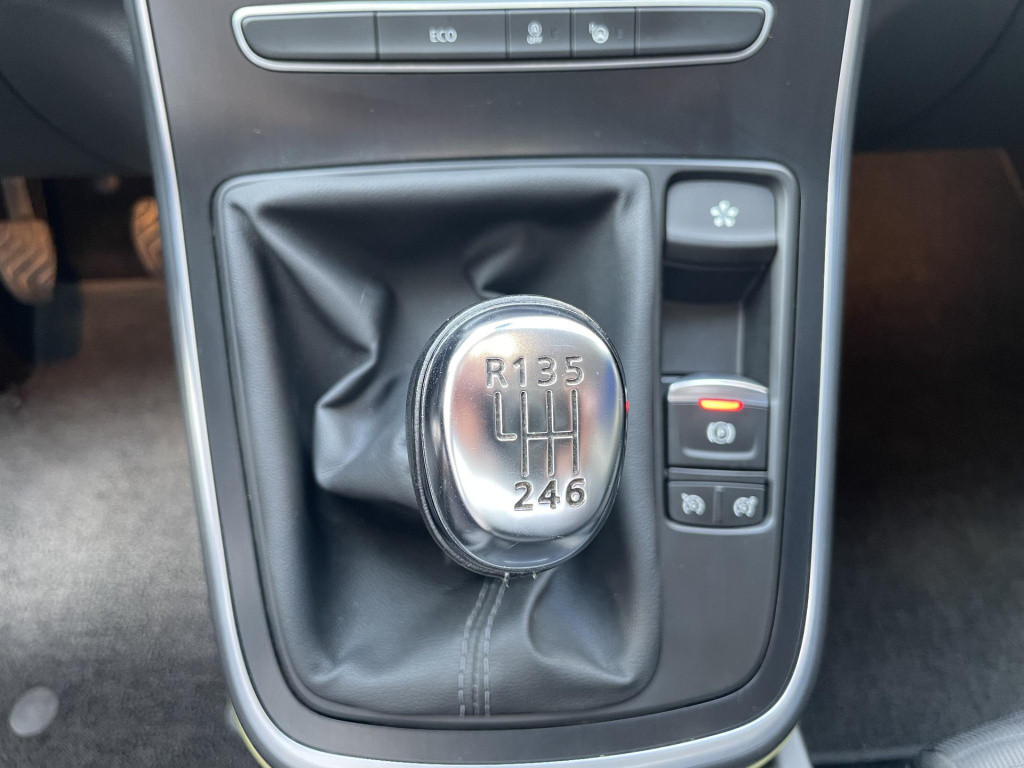 Renault Scenic 1.2 tce intens | nieuw binnen | winterbandset