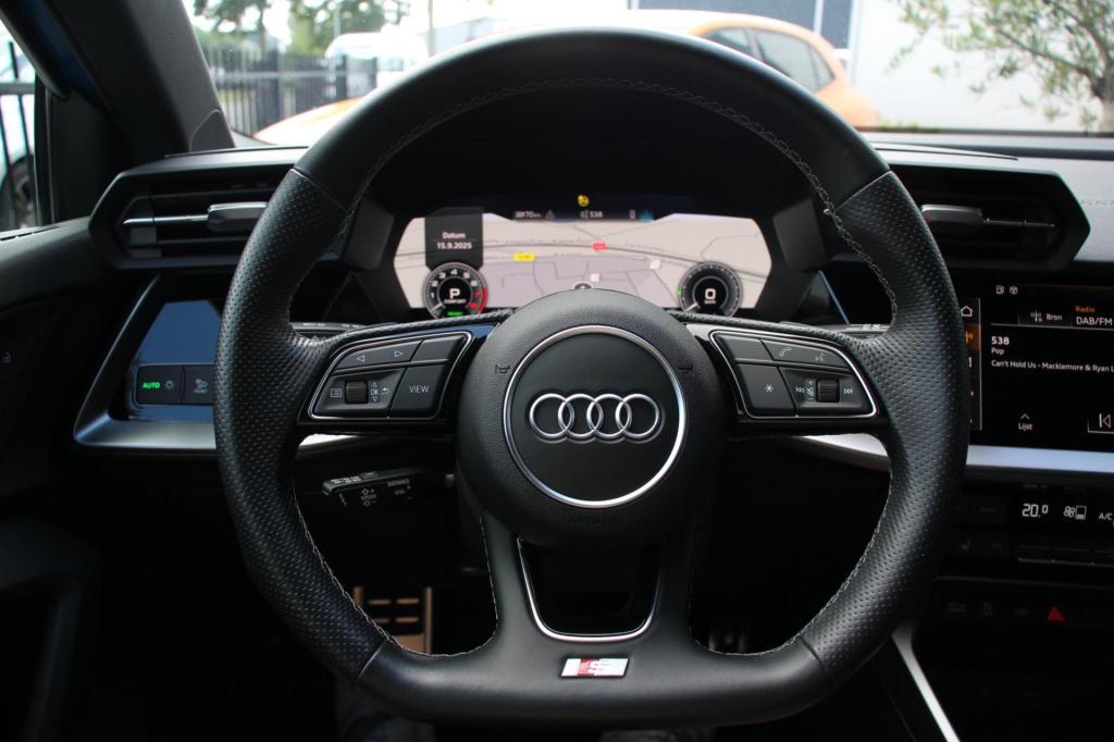 Audi A3 sportback 45 tfsi e s-line - matrix - turbo blauw - dab - virtual c