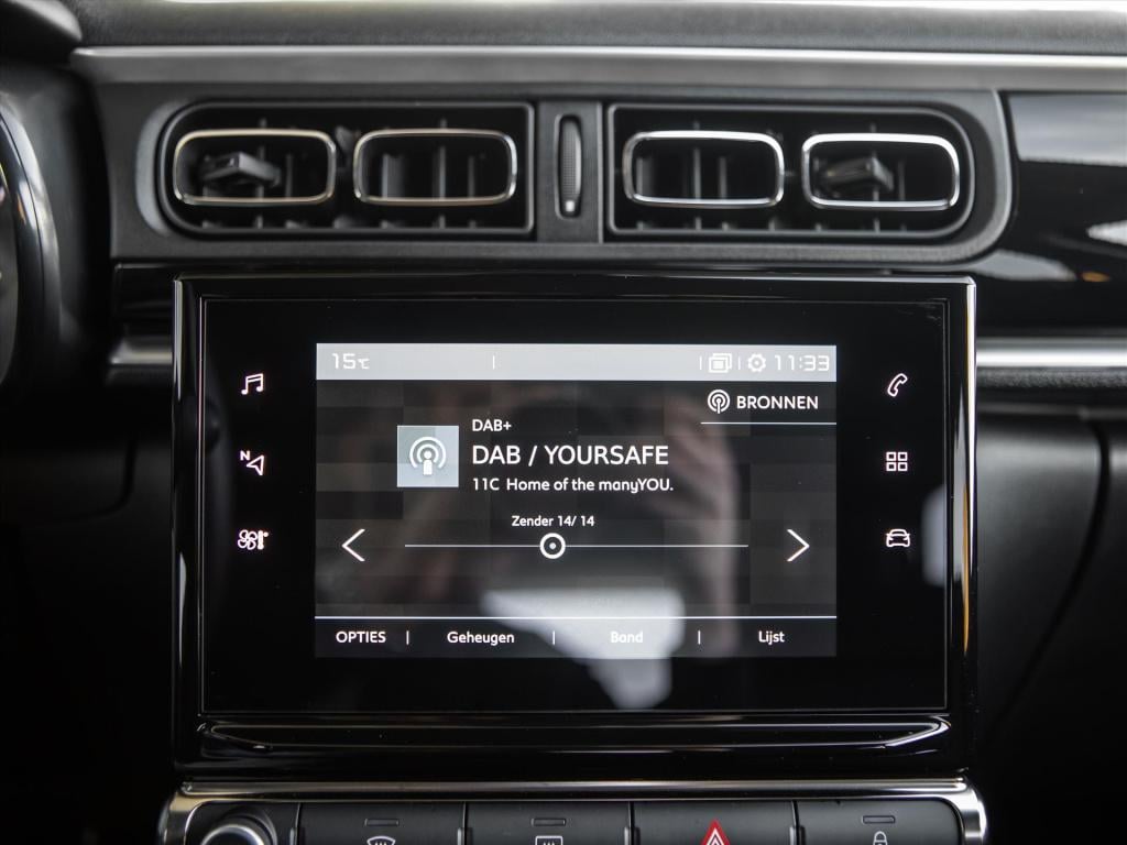 Citroen C3 1.2 puretech 110pk max | navigatie | camera | carplay | park. se