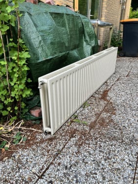 Dubbele fraaie witte radiator