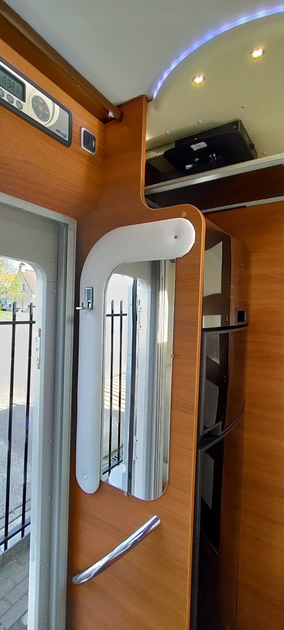 Luxe integraal Camper AUTOMAAT