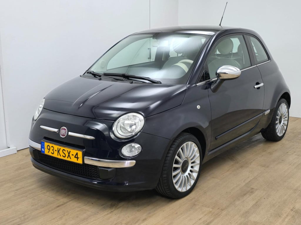Fiat 500 1.2 lounge | pano | airco | lm velgen | 4-cilinder! | luxe uitvoer