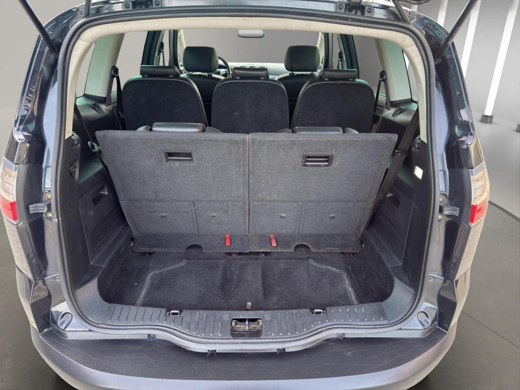 Ford S-Max 2.5-20v turbo 7 persoons