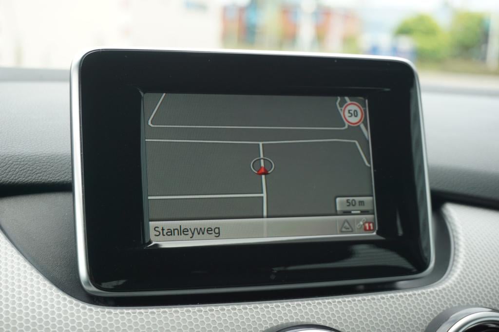 Mercedes-Benz B-Klasse 180 prestige automaat -airco / navi / cruise / pdc /