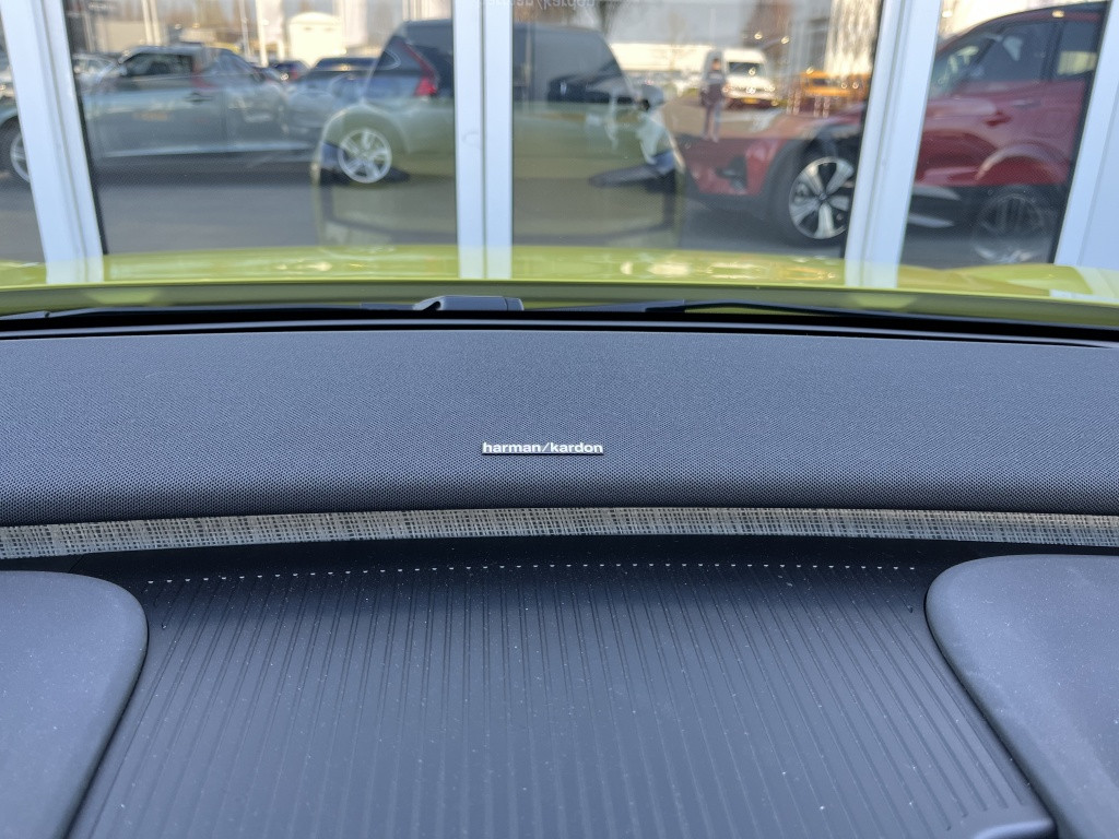 Volvo Ex30 extended plus 272pk| adap.cruise| h&k sound| getint glas| camera