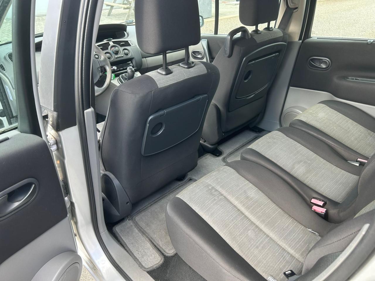 Renault Scénic 1.4-16V Authentique Comfort