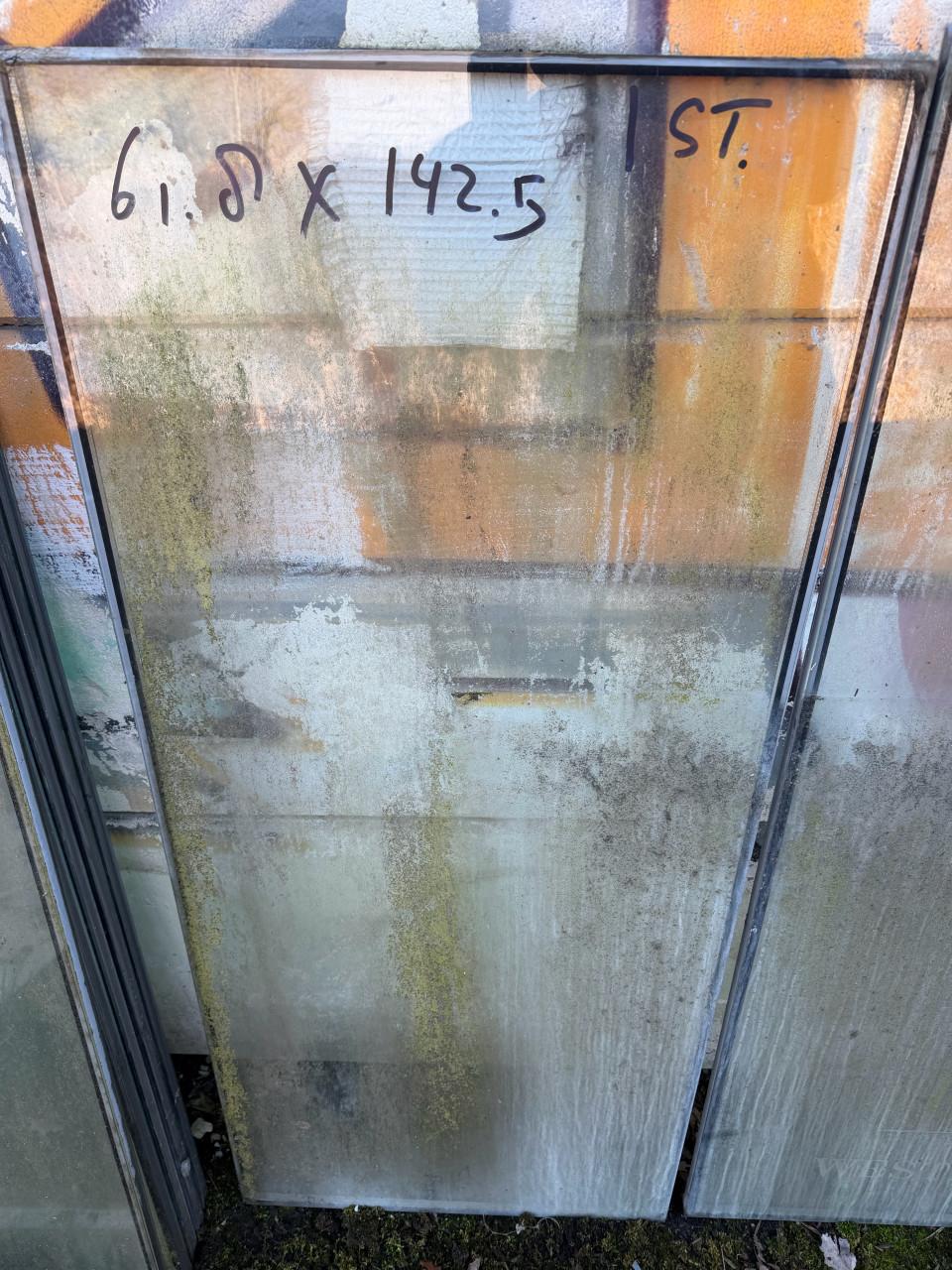 Gratis dubbel glas. Niet lek wel vies.