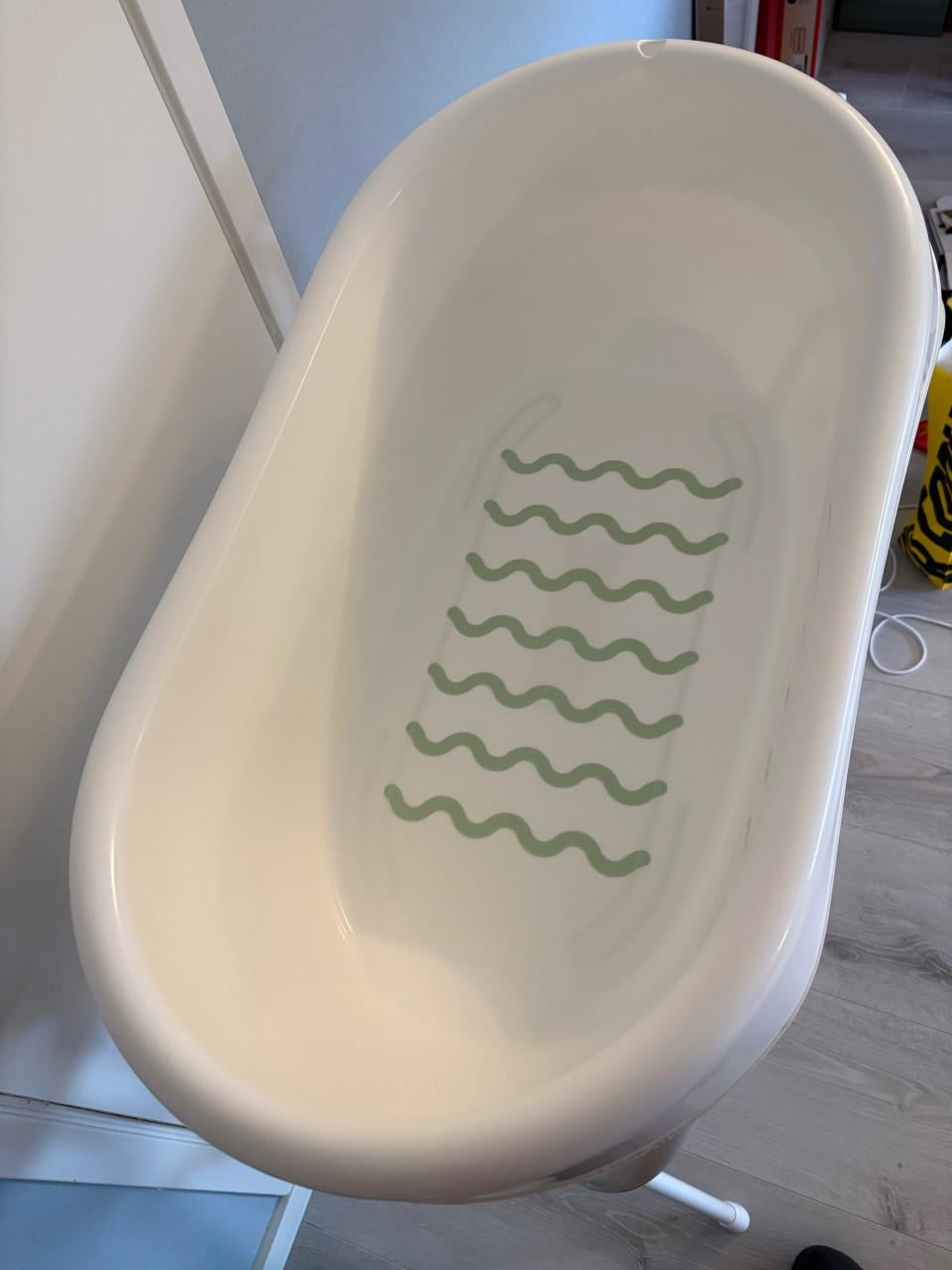 Kinderbadje met standaard