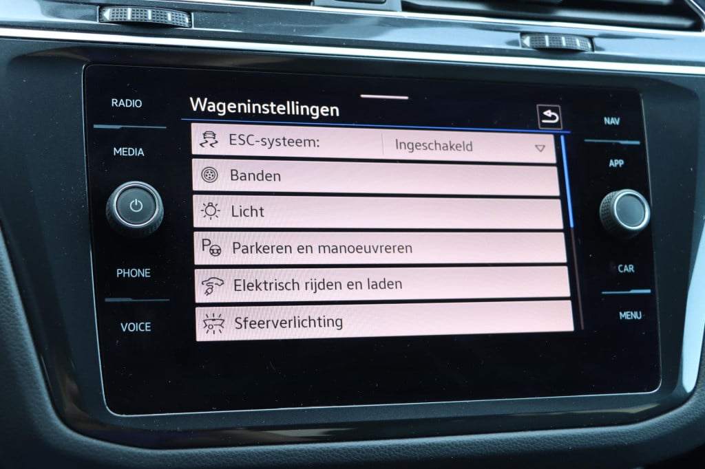 Volkswagen Tiguan 1.4 tsi ehybrid r-line business + 245pk dsg6