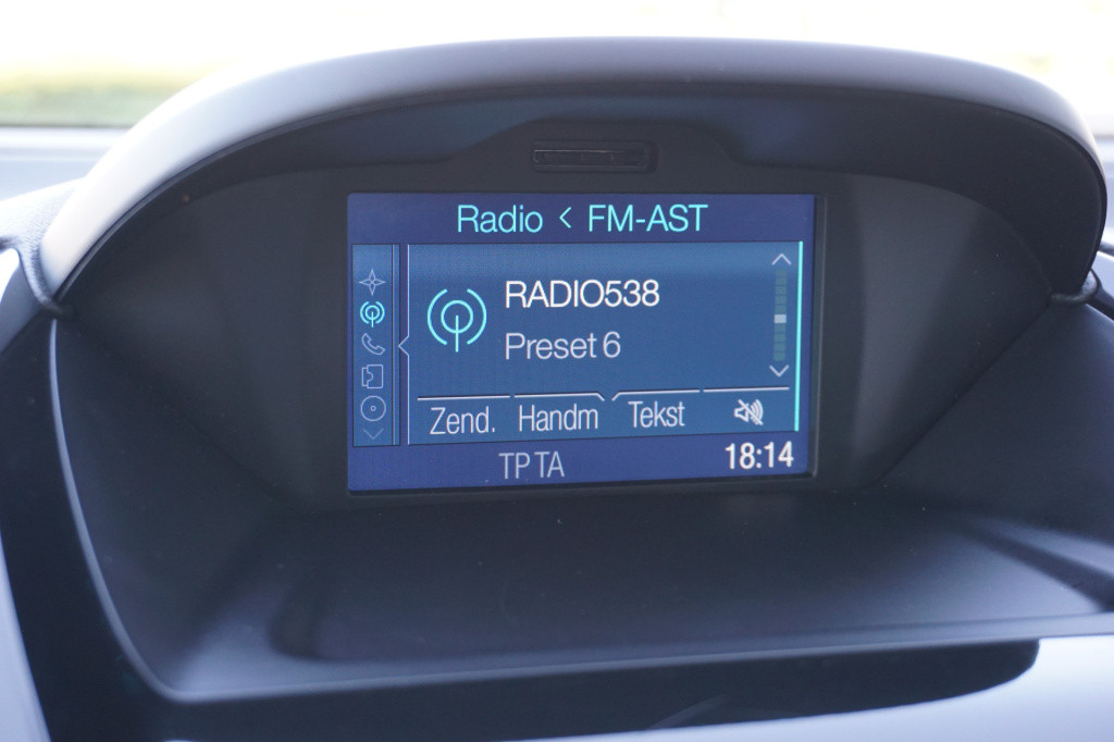 Ford B-max 1.0 ecoboost titanium airco / navi / cruise / elektr. ramen / na