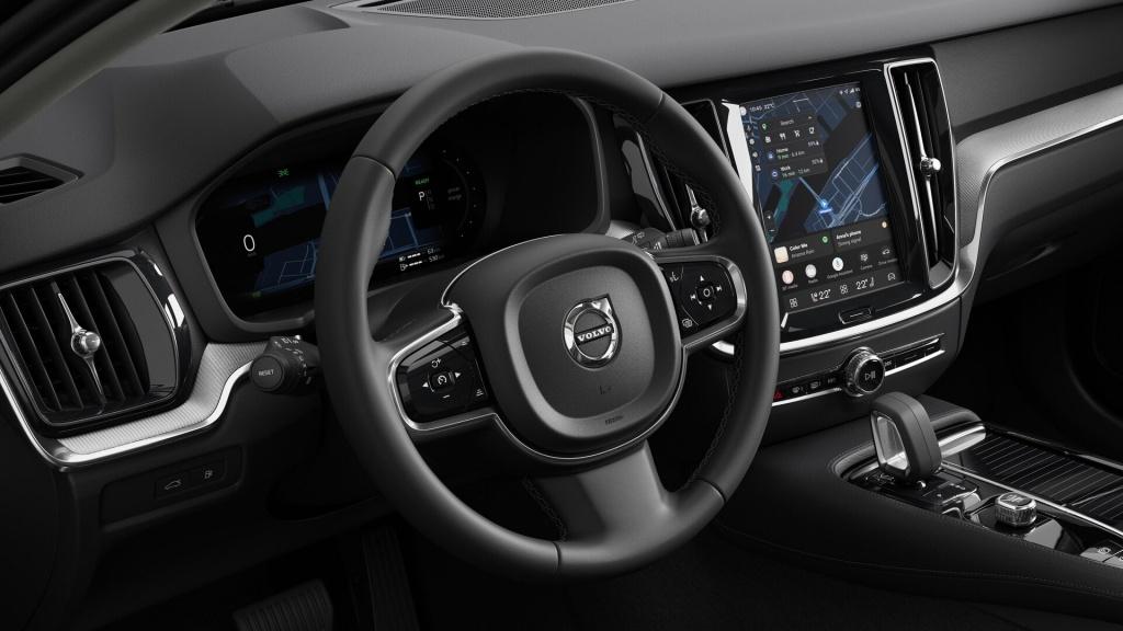 Volvo V60 plus dark recharge plug-in hybrid awd