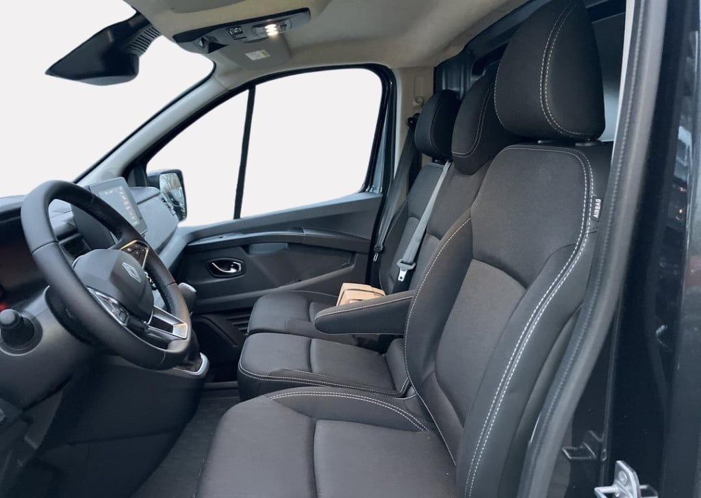 Renault Trafic 2.0 blue dci 170 edc t30 l2h1 extra - trekhaak