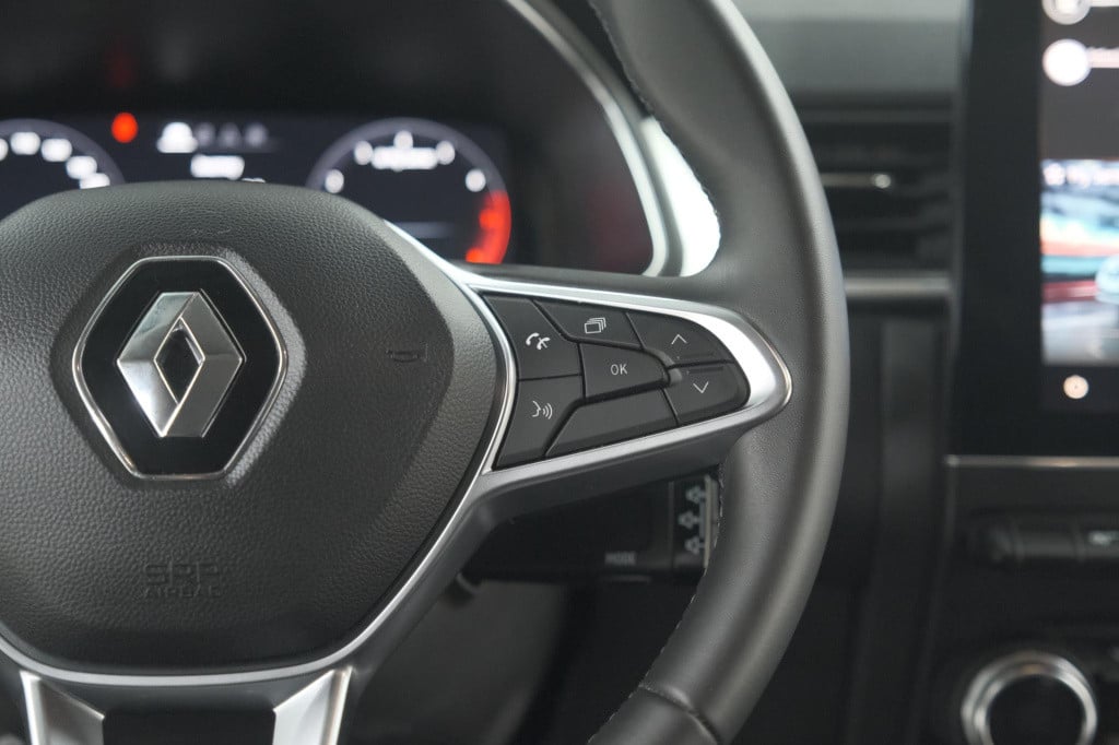 Renault Captur tce 90 techno | 360 camera | 9.3 inch grootscherm | apple ca