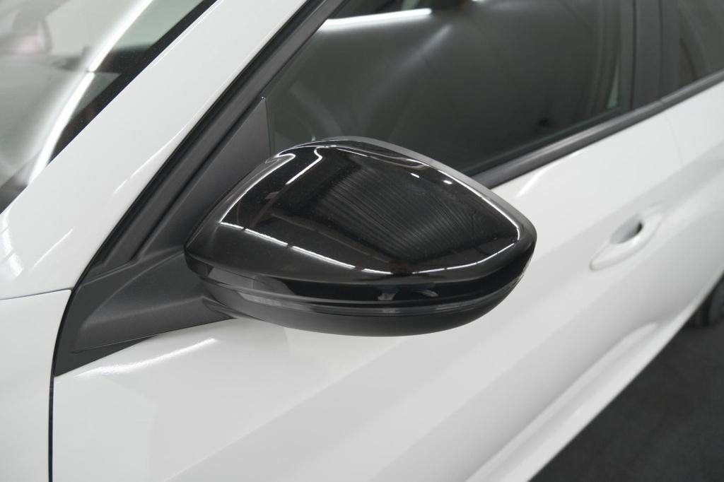 Peugeot 208 1.2 puretech style | parkeersensoren | navigatie | apple carpla