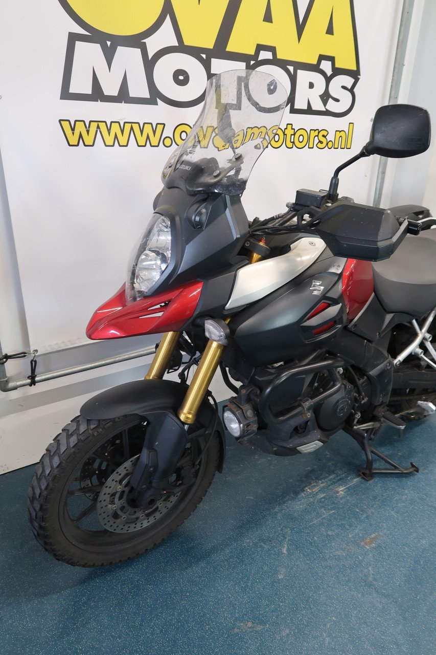 Suzuki V-Strom DL1000 2014 zeer compleet