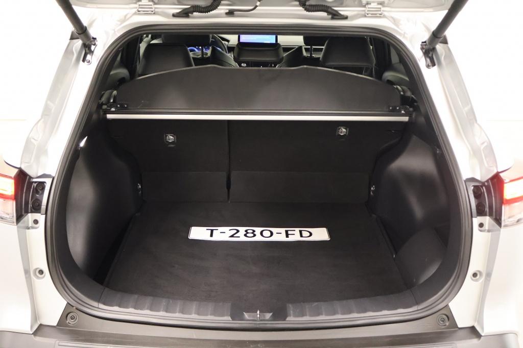 Toyota Corolla Cross 2.0 hybrid 200 first edition | trekhaak | nl auto