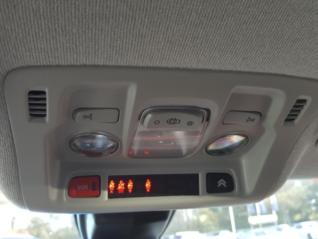 Citroen C3 1.2 puretech 110pk s&s c-series apple carplay & android auto | n