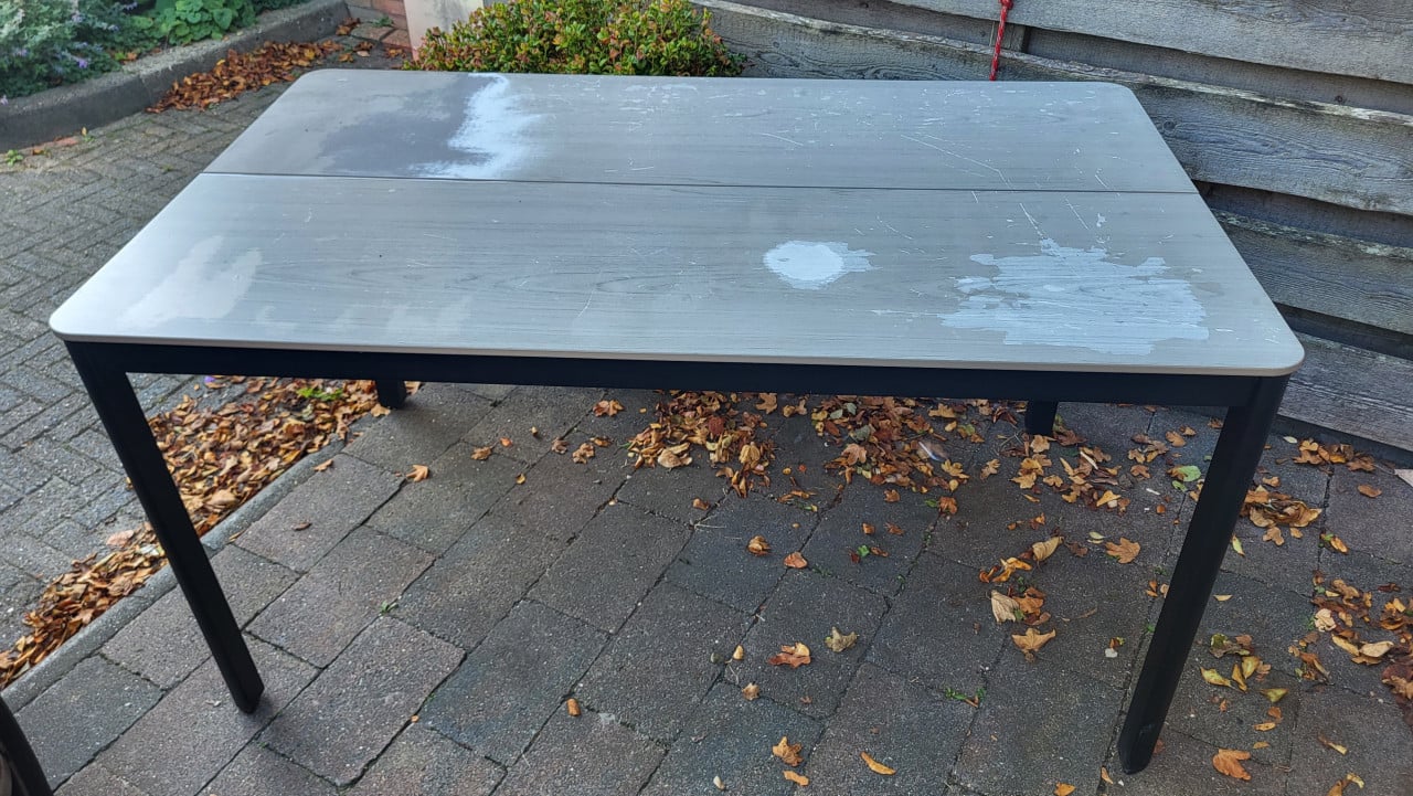 GRATIS tuintafel klustafel tafel werkbank