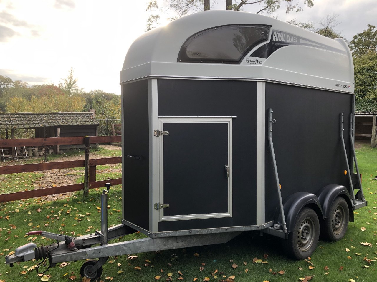 2 paards trailer Atec C2 met zadelkamer