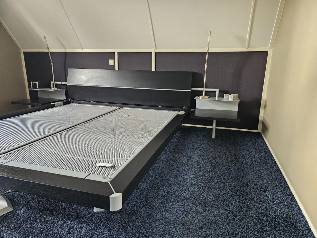 Tweepersoons bed Auping Royal 180x200