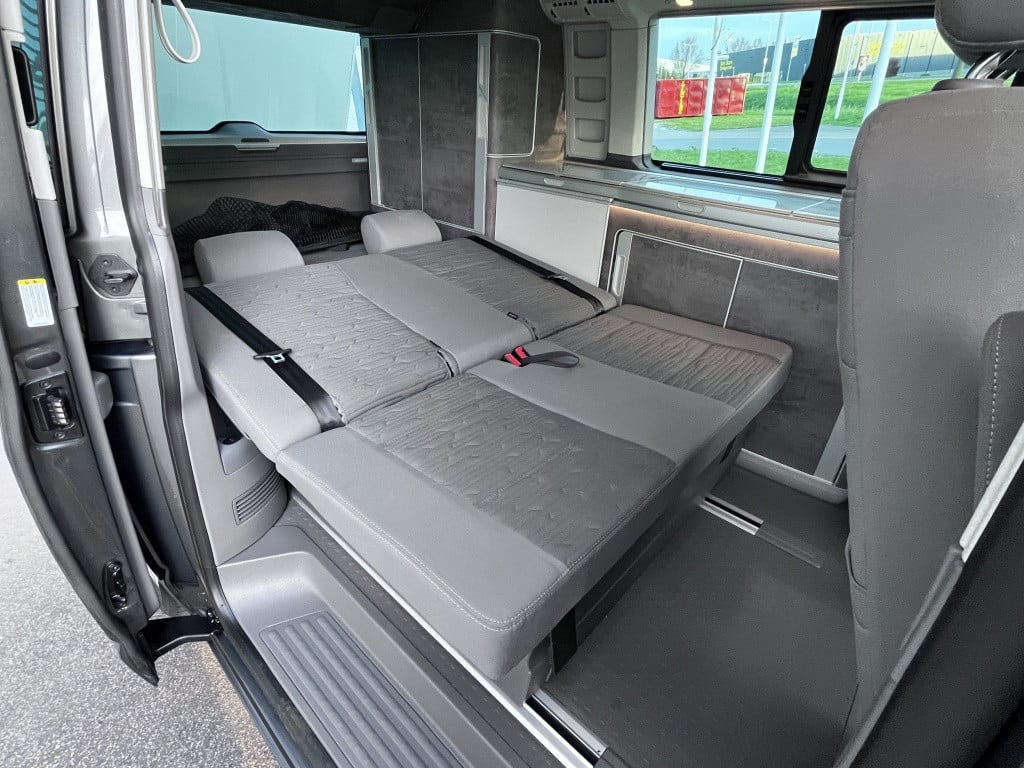 Volkswagen Transporter t6.1 california ocean bulli 2.0 tdi dsg 150 pk
