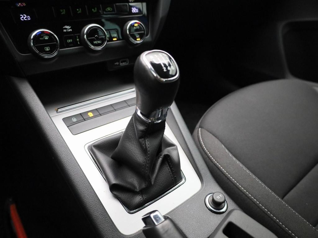 Skoda Octavia combi 1.0 tsi greentech business edition | climate control | 