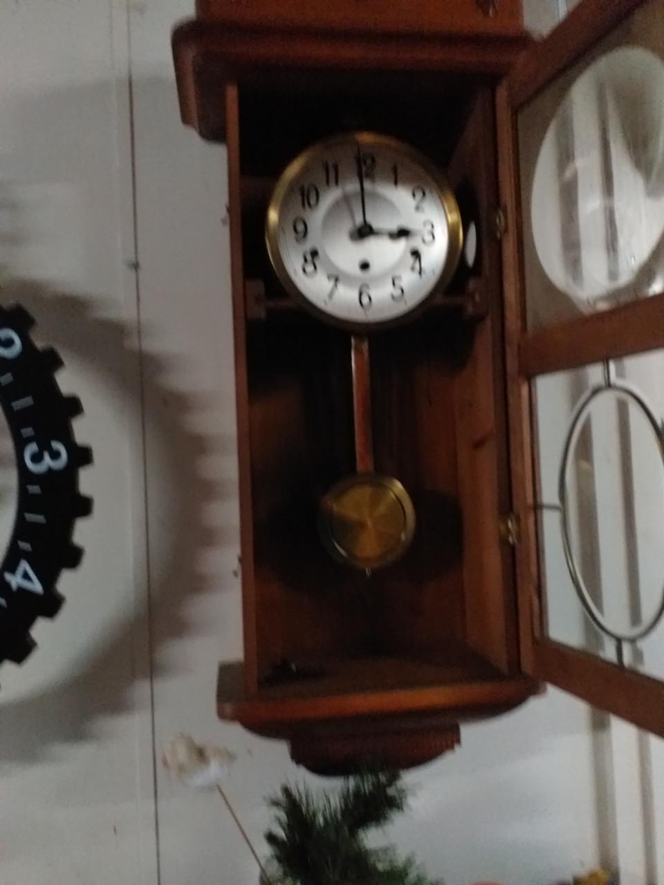 """MOOIE REGULATEURKLOK""