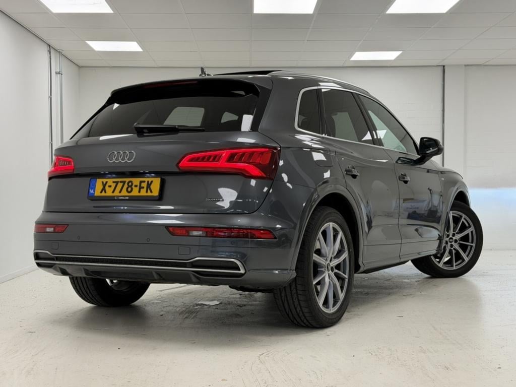 Audi Q5 50 tfsi e s edition | luchtvering | trekhaak | panoramadak |