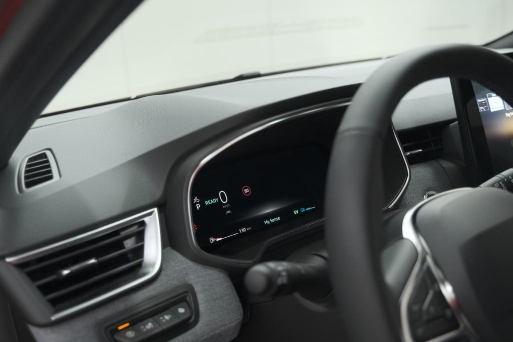 Renault Clio 1.6 e-tech full hybrid 145 techno | 360 camera | bose audio | 