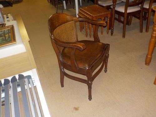 Zeer mooie kwaliteit fauteuil in zeer goede staat