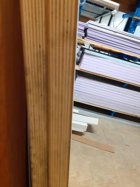 2 stuks 40 mm populier met hpl plaat 2030 x 1340 voor 150 euro