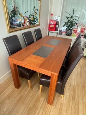 Te koop: Mooie kersen gefineerde eettafel met 6 stoelen