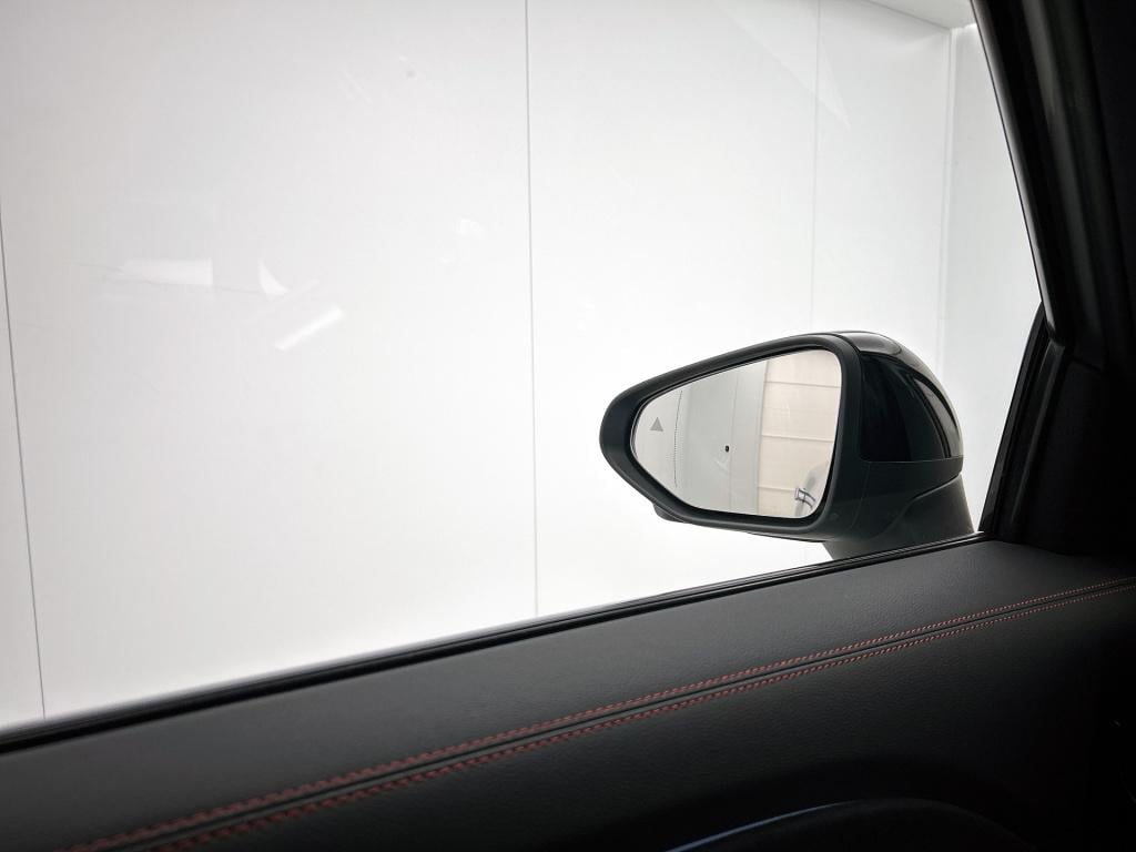 Mercedes-Benz Glb 250+ business solution amg 7p. 85.5 kwh | premium plus pa