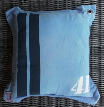 Sierkussens voor in de lounge set, 3 stuks van elke kleur.