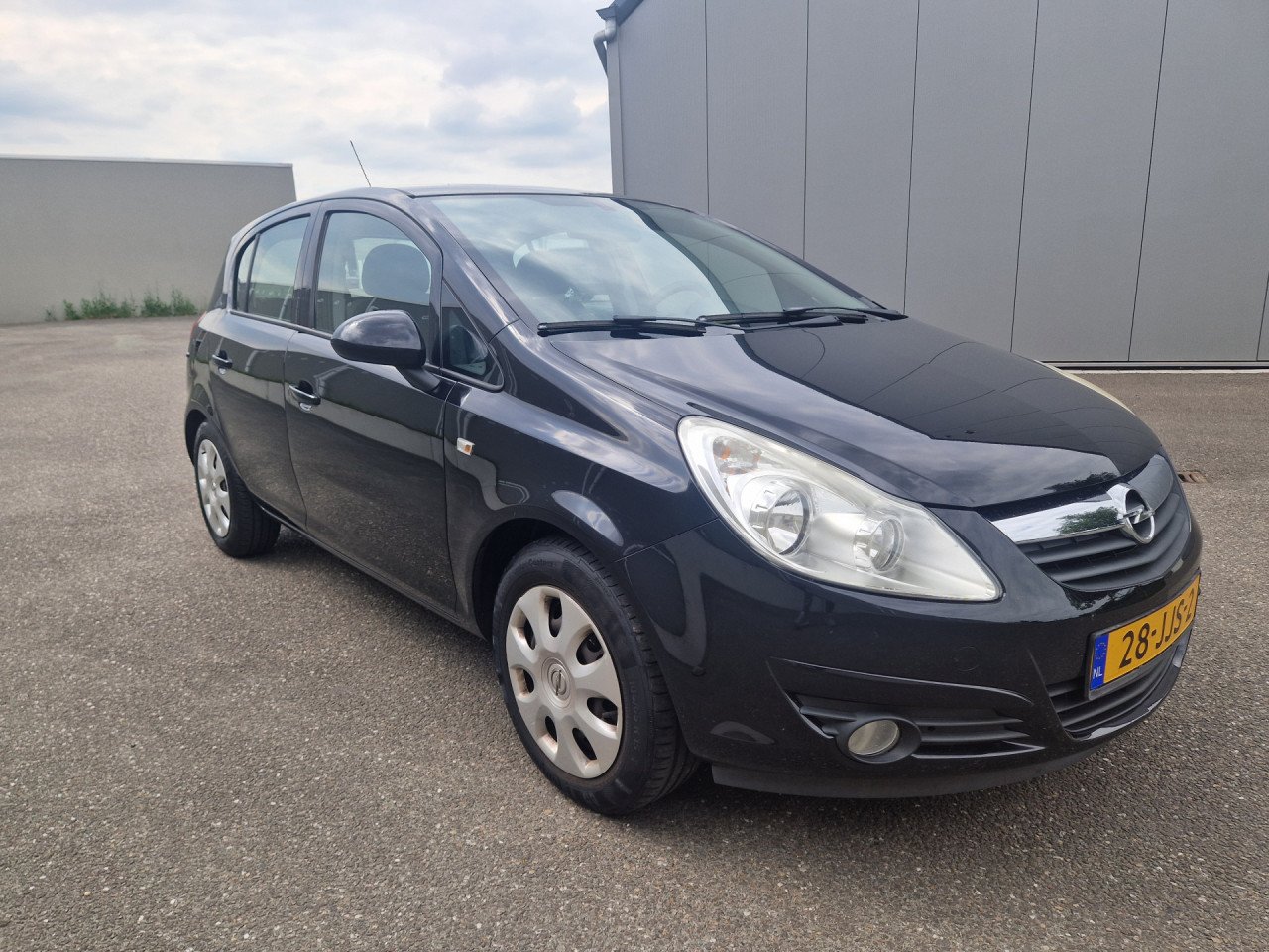 Opel Corsa 1.4-16V Enjoy