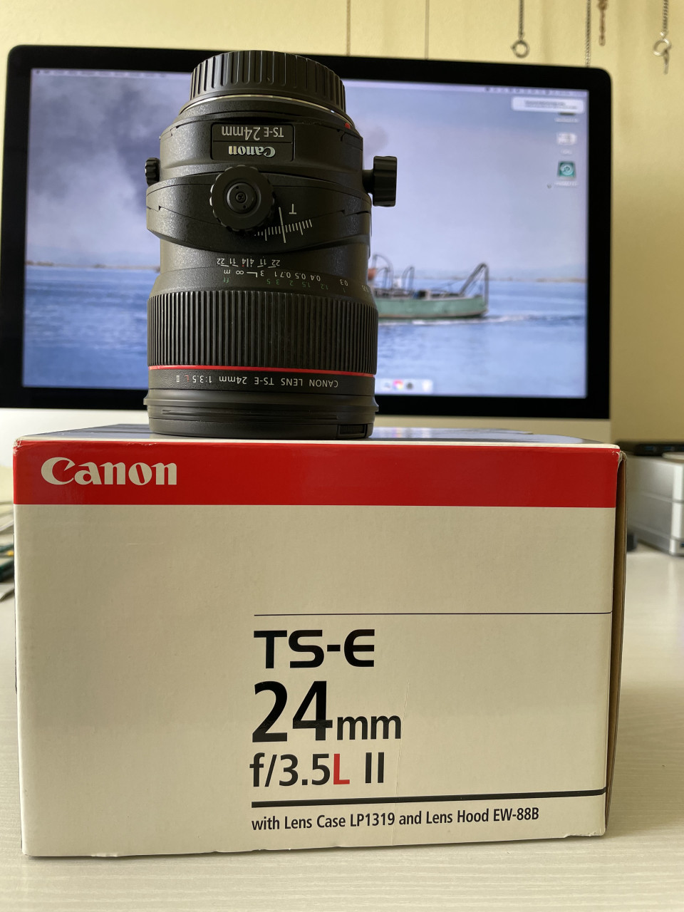 Canon Tilt & Shift lens