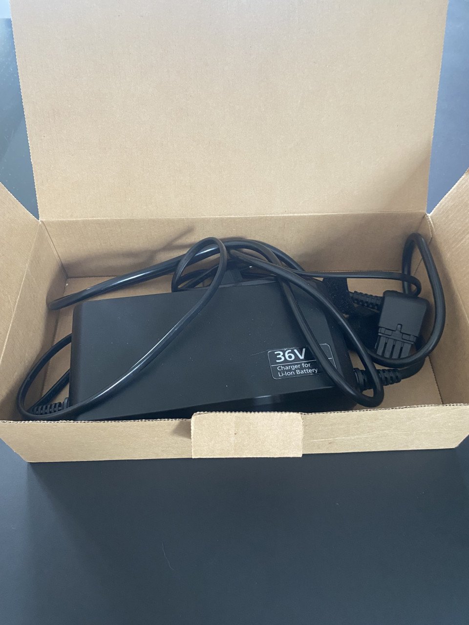 Fiets Accu oplader , nieuw in doos