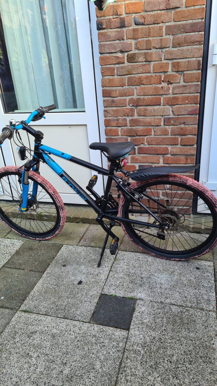 Jongens mountainbike met 5 versnellingen-24 inch-nieuw slot