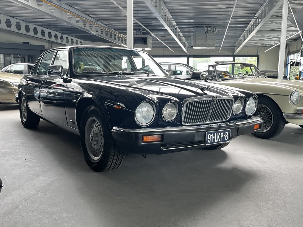 Jaguar Xj 5.3 v12 he sovereign
