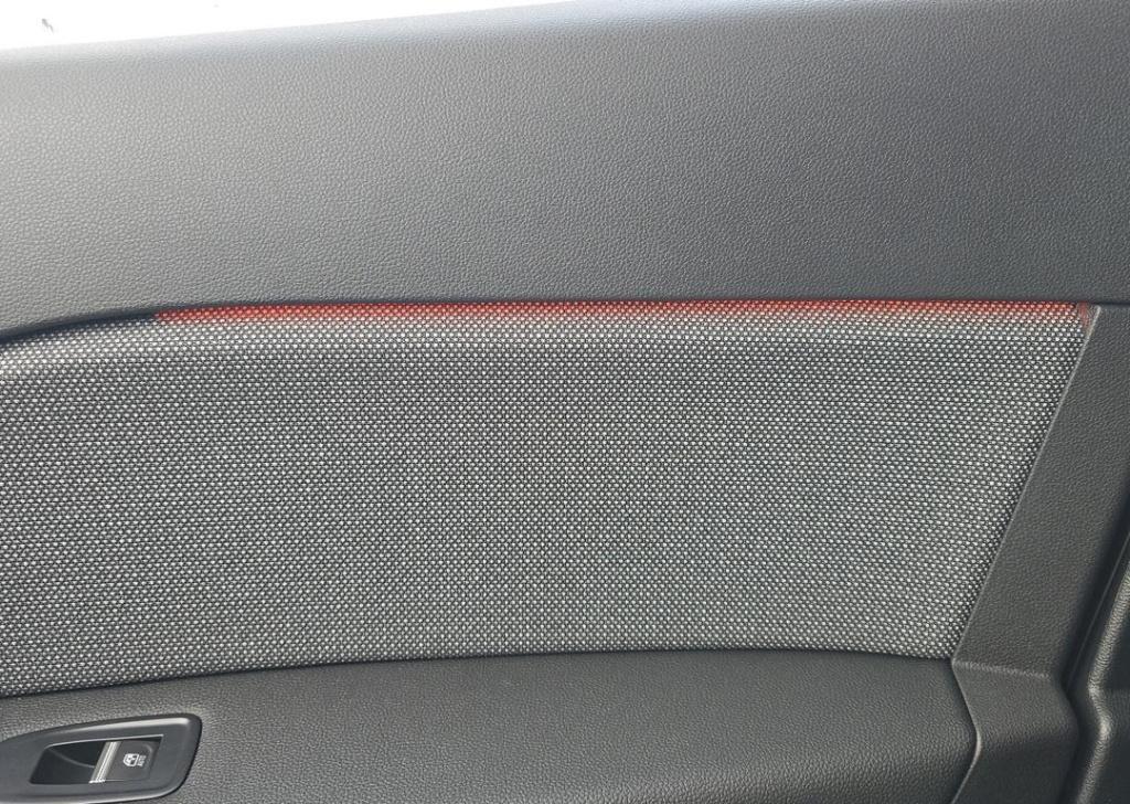 Renault Captur 1.8 e-tech full hybrid 160 techno - glazen dak / harman / ka