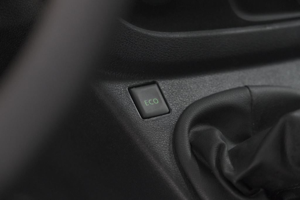 Renault Trafic 2.0 dci 120 t29 l2h1 comfort | betimmering laadruimte | came