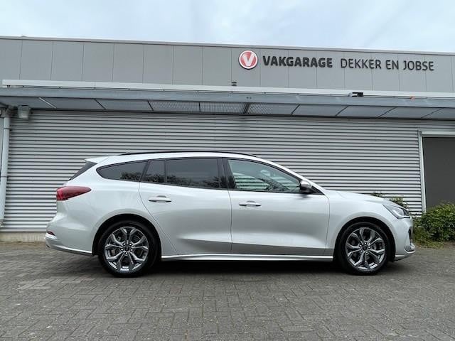 Ford Focus wagon ecoboost hybrid st line | navigatie | clima | led